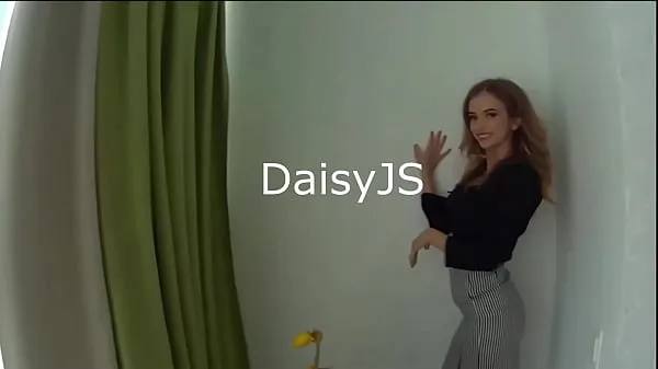 Podívejte se na Daisy JS high-profile model girl at Satingirls | webcam girls erotic chat| webcam girls energetické klipy