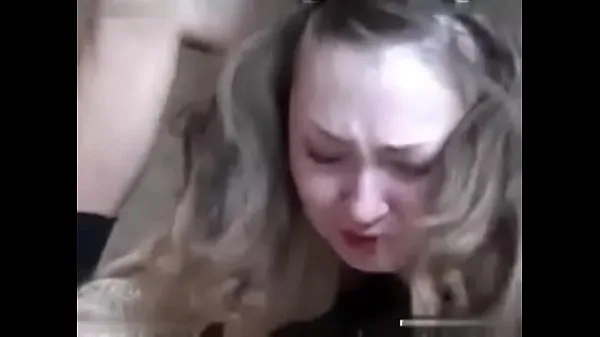 Titta på Russian Pizza Girl Rough Sex energiklipp