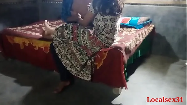 Regardez Local desi indian girls sex (official video by ( localsex31 extraits énergétiques
